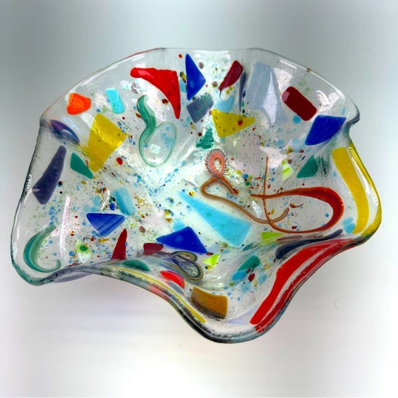 Handblown Studio Art Fused Glass Bowl - Picture 3 of 9